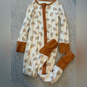Little One Shop zipper pajamas 3T rust rainbow